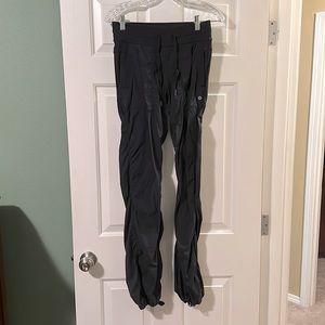 Lululemon black pull string lightweight sweat pants